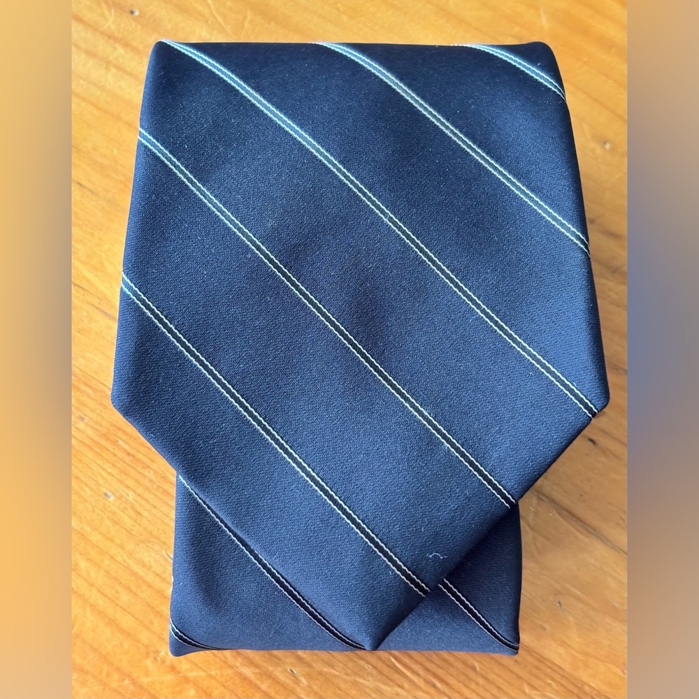 Windridge Classic Black and grey polyester tie